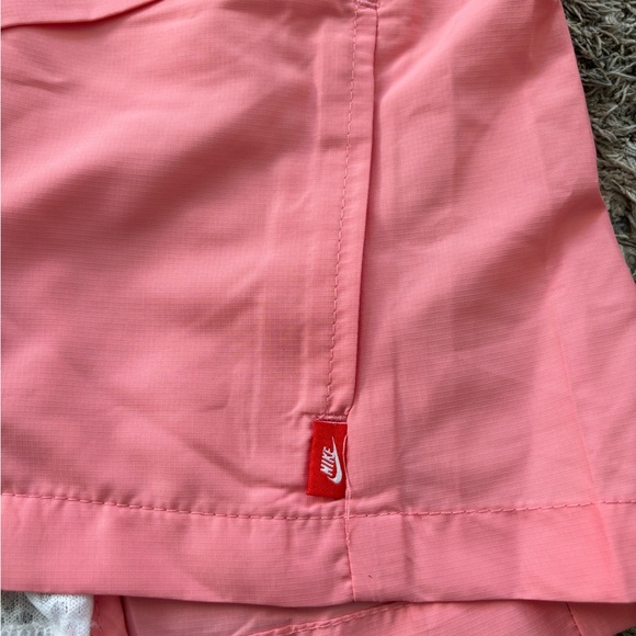 NWOT Girls 3T Nike Sportswear Windrunner Hooded Jacket Pink - Picture 7 of 7